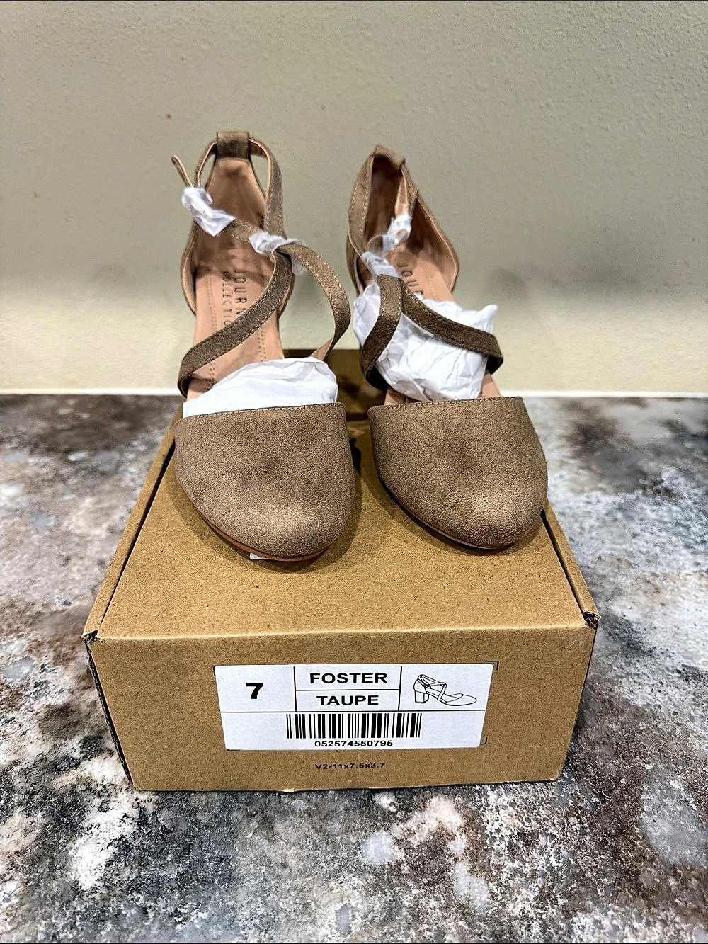 Journee Collection Foster Pump Block Heel Brown US 7